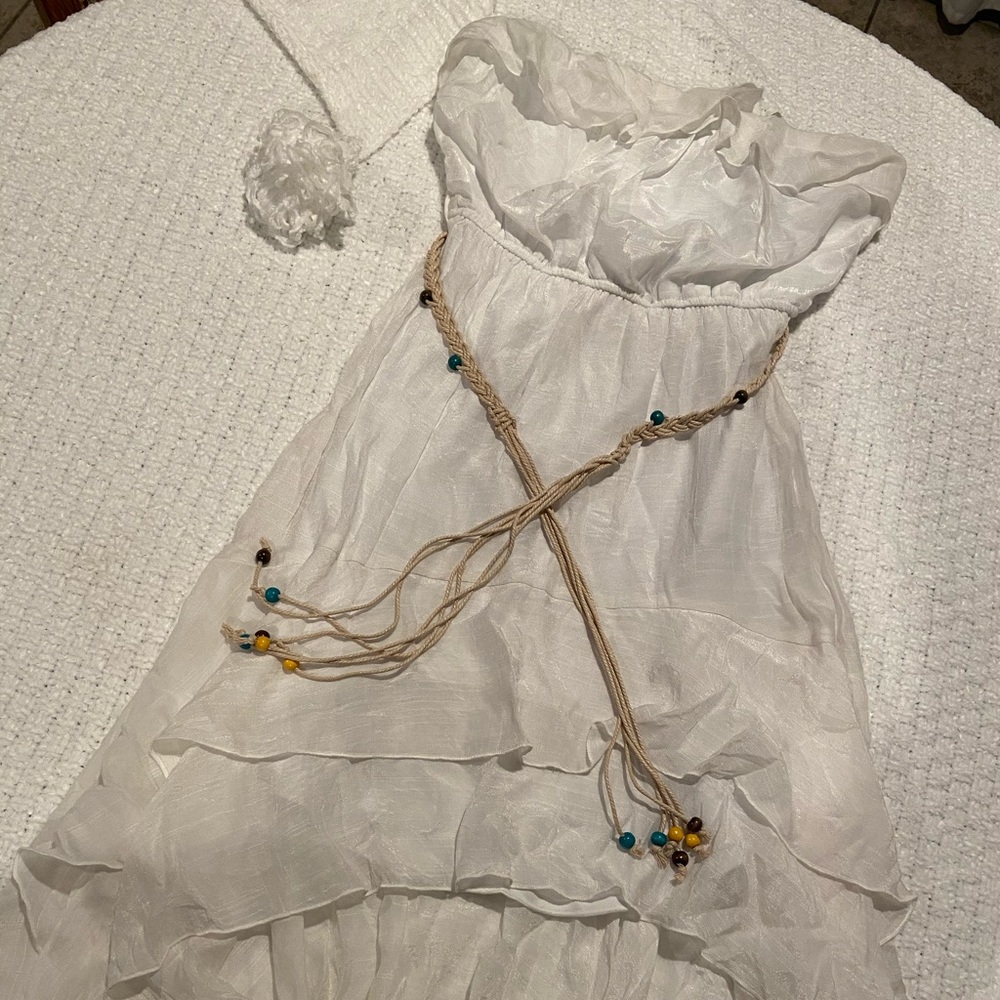 Windsor Strapless White Dress👗